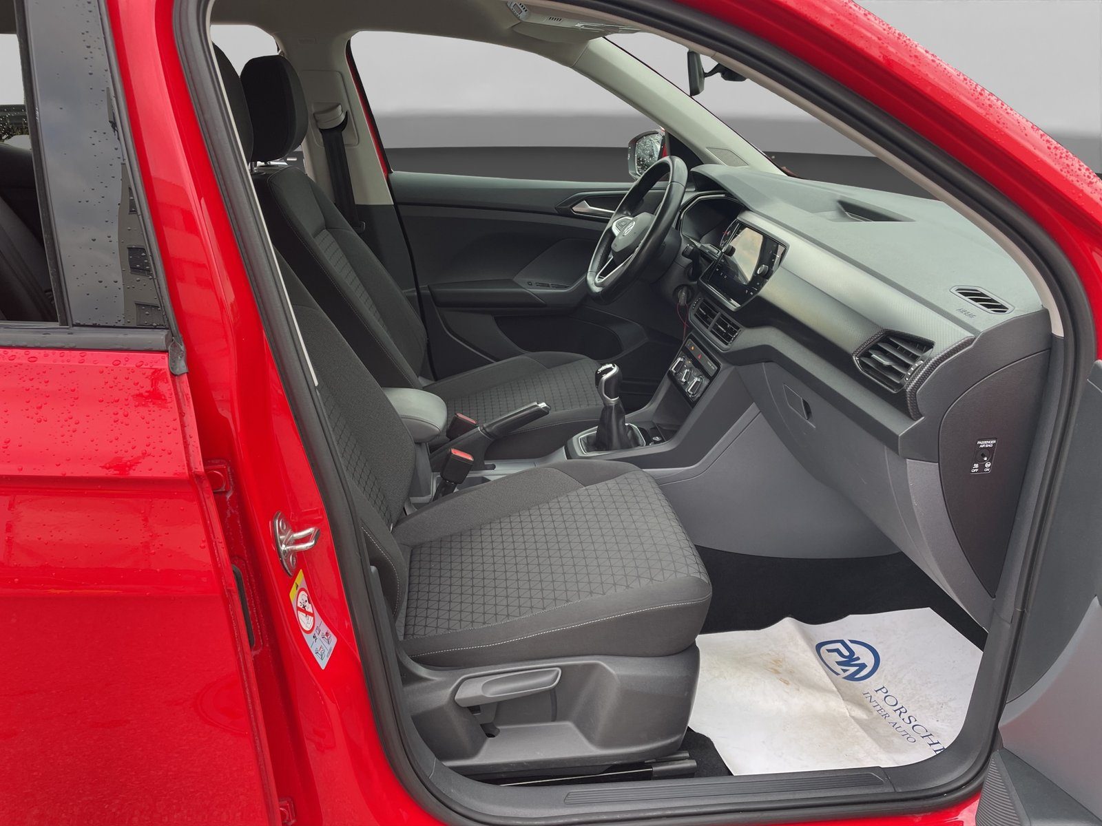 2020 Volkswagen T-Cross — fotografija 15