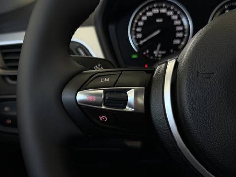 2022 BMW X1 — sličica 11