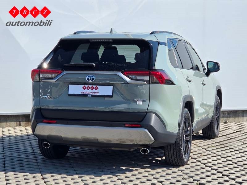 2022 Toyota RAV4 — fotografija 3