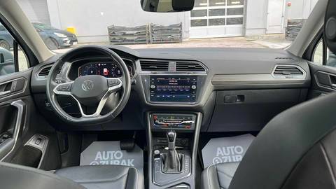 2023 Volkswagen Tiguan Allspace — sličica 11