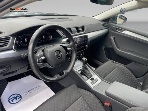 2021 Škoda Superb — sličica 11