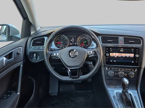 2019 Volkswagen Golf — sličica 10