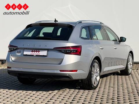 2022 Škoda Superb — sličica 4