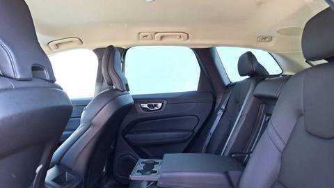 2022 Volvo XC60 — sličica 5