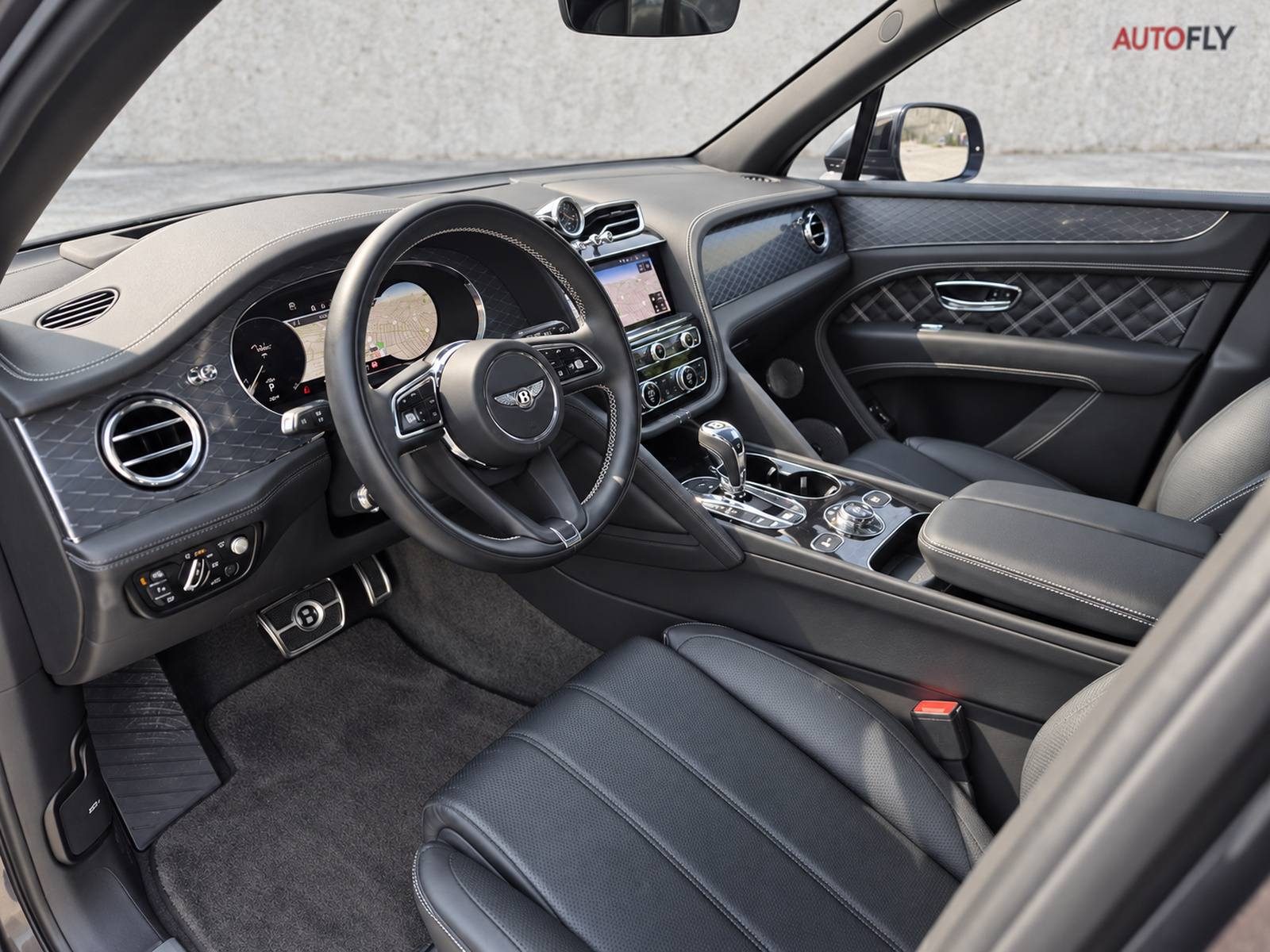 2020 Bentley Bentayga — fotografija 14