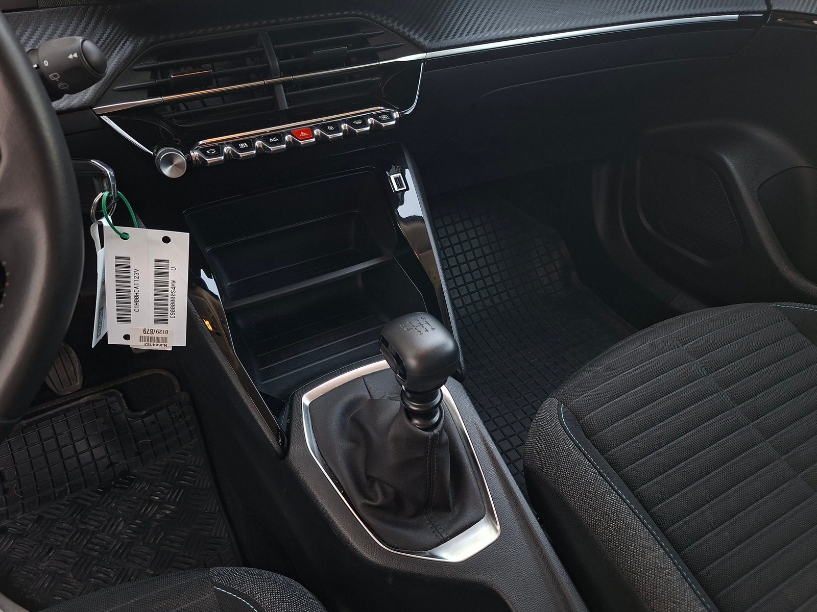 2022 Peugeot 2008 — fotografija 17