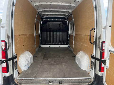 2022 Renault Master — sličica 11