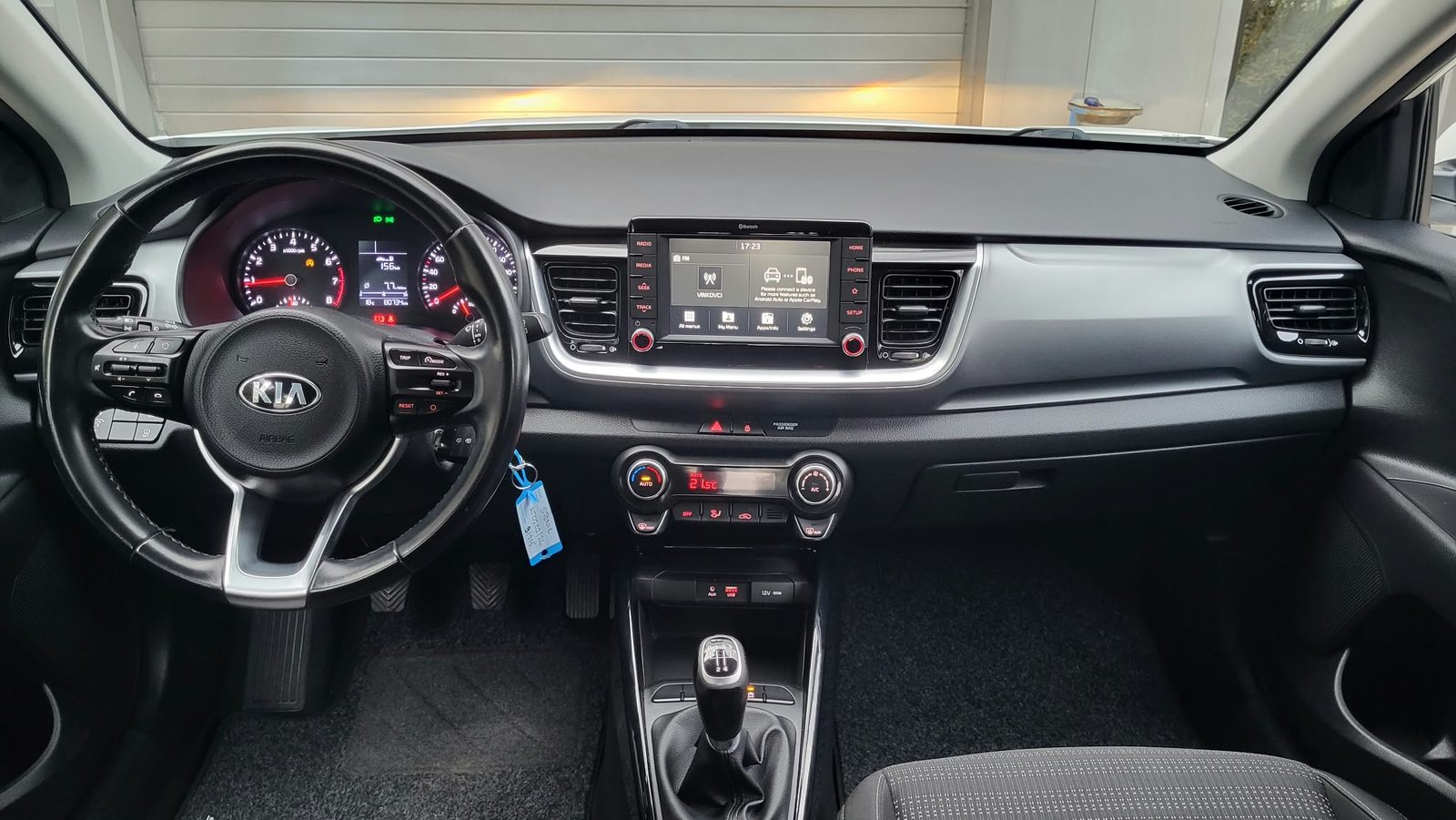 2020 Kia Stonic — fotografija 14