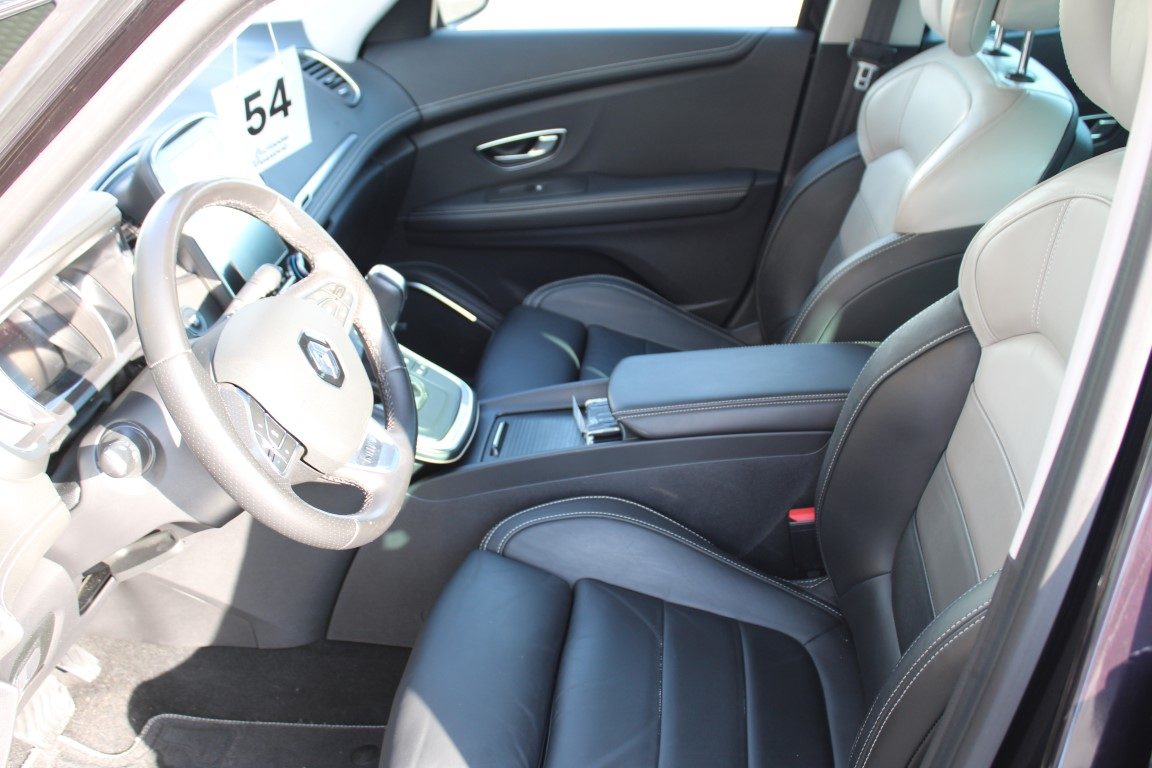 2020 Renault Grand Scenic — fotografija 8