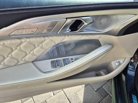 2020 BMW Serija 8 — sličica 21