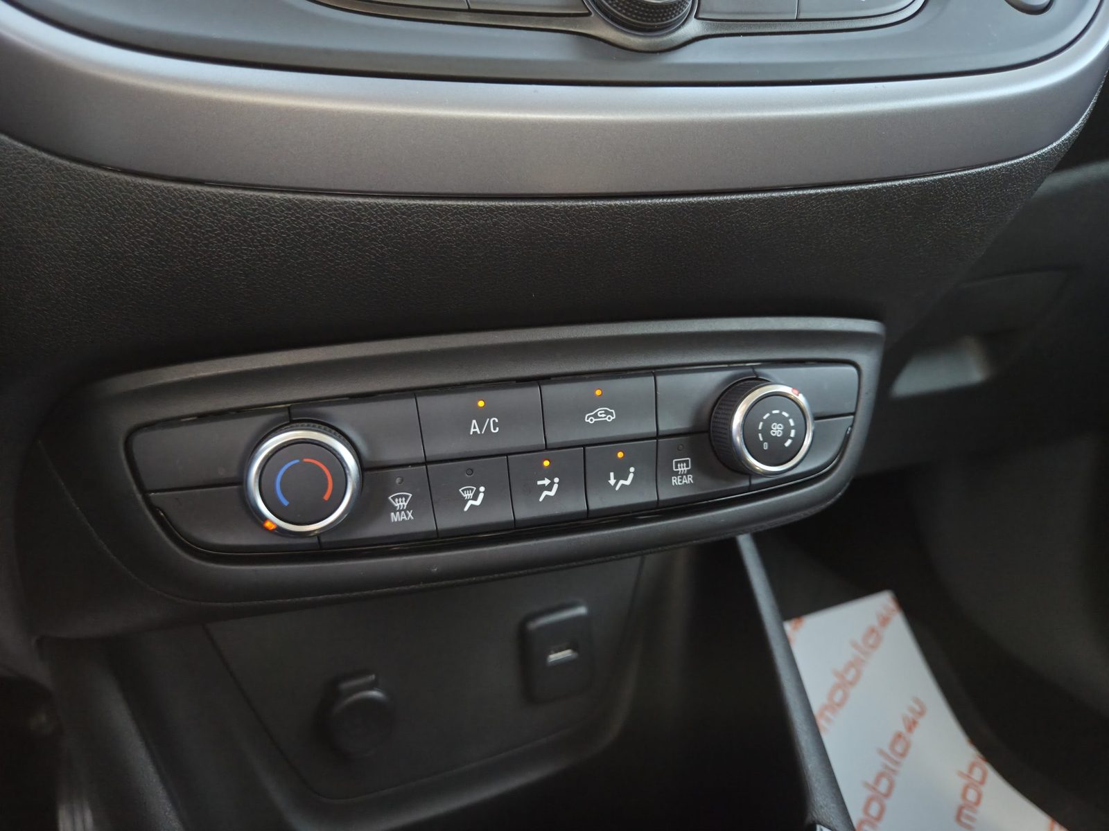 2022 Opel Crossland X — fotografija 14