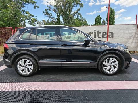 2022 Volkswagen Tiguan — sličica 18