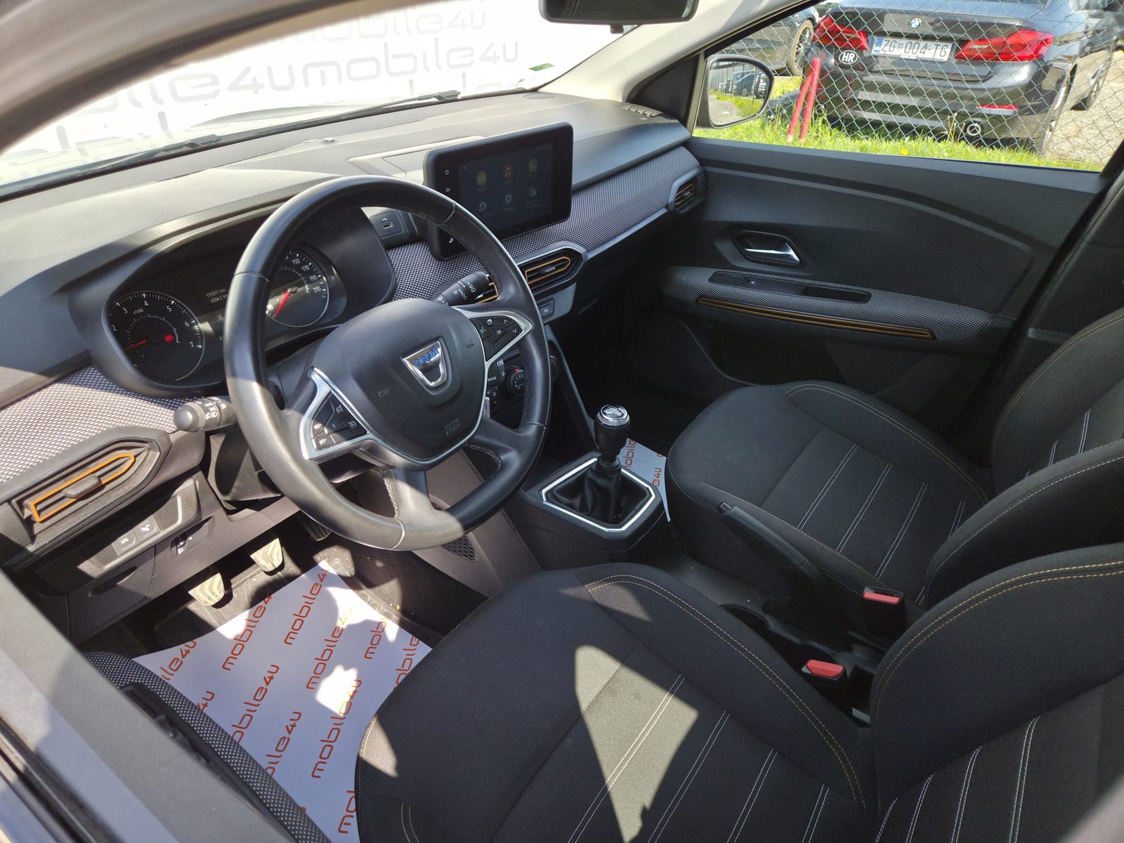2022 Dacia Sandero — fotografija 5