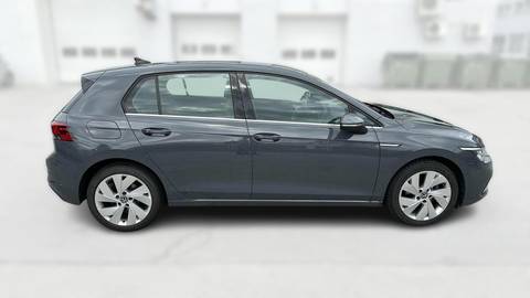 2023 Volkswagen Golf — sličica 8