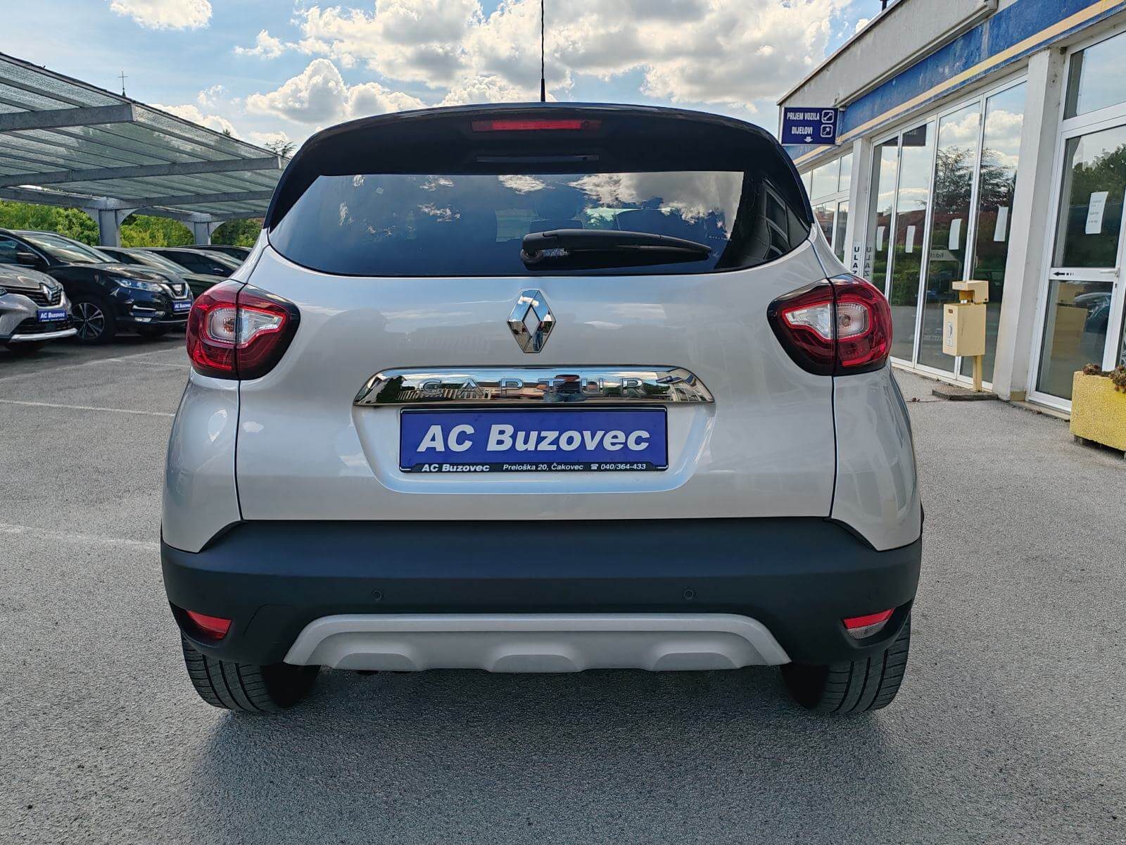 2019 Renault Captur — fotografija 4