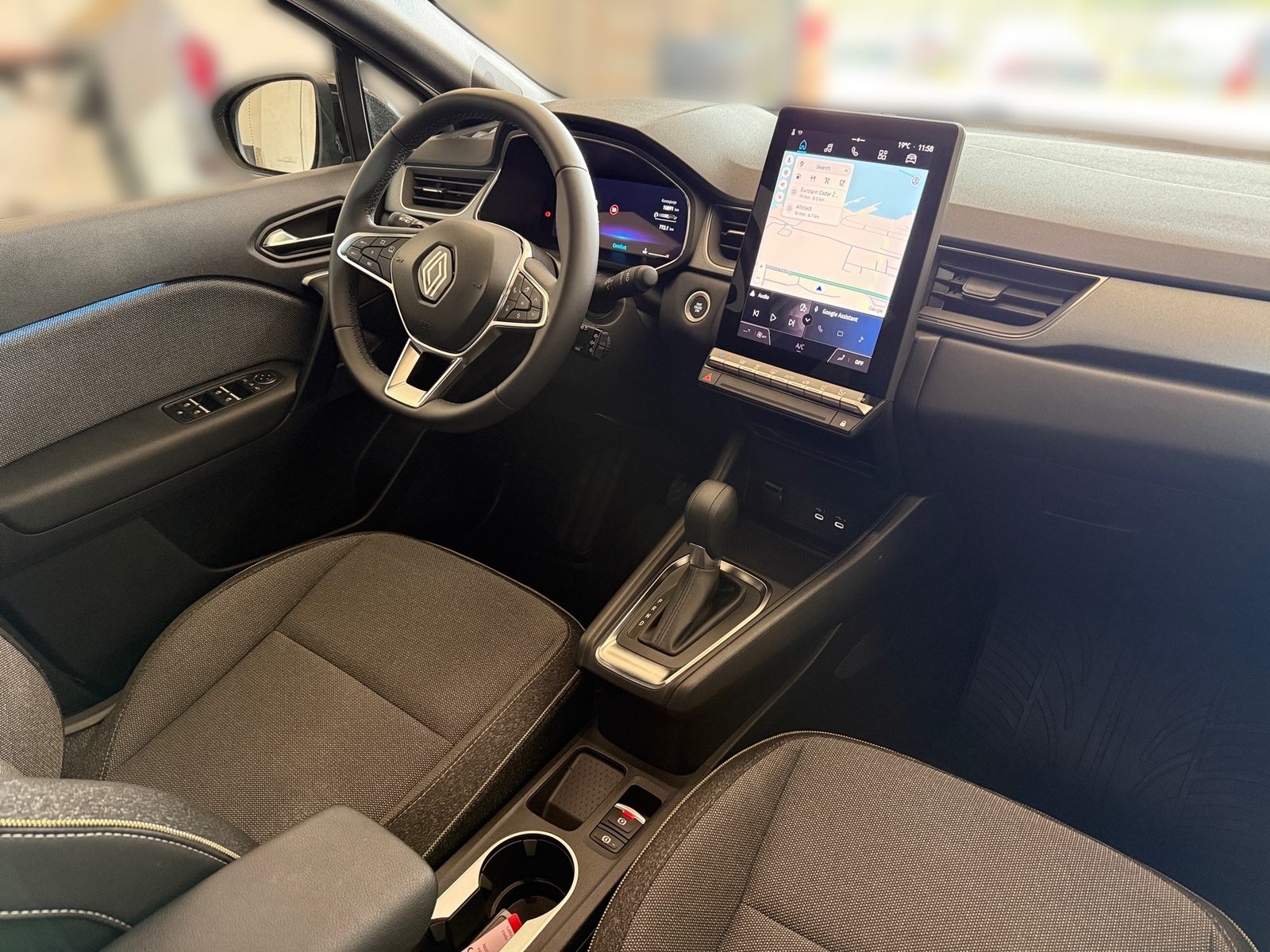 2025 Renault Captur — fotografija 21