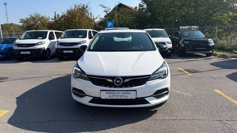2021 Opel Astra — sličica 2