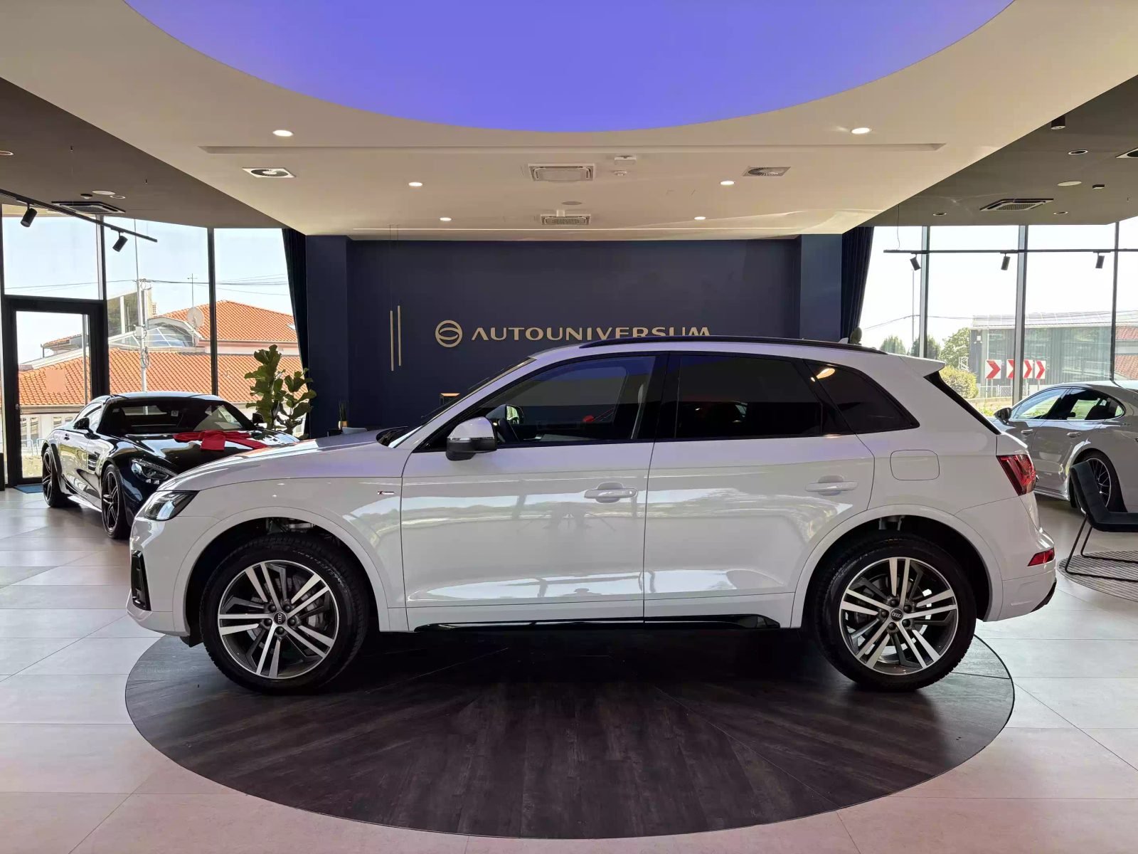 2022 Audi Q5 — fotografija 9