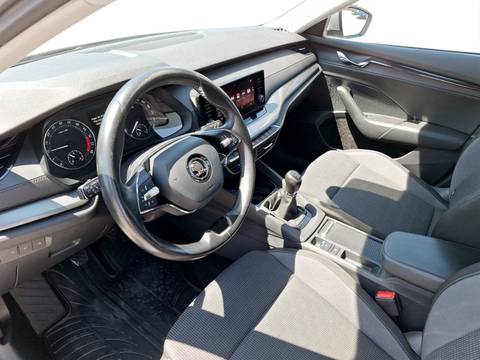 2021 Škoda Octavia Combi — sličica 11