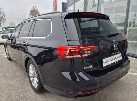 2021 Volkswagen Passat Variant — sličica 7