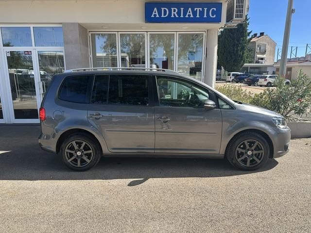 2013 Volkswagen Touran — fotografija 5