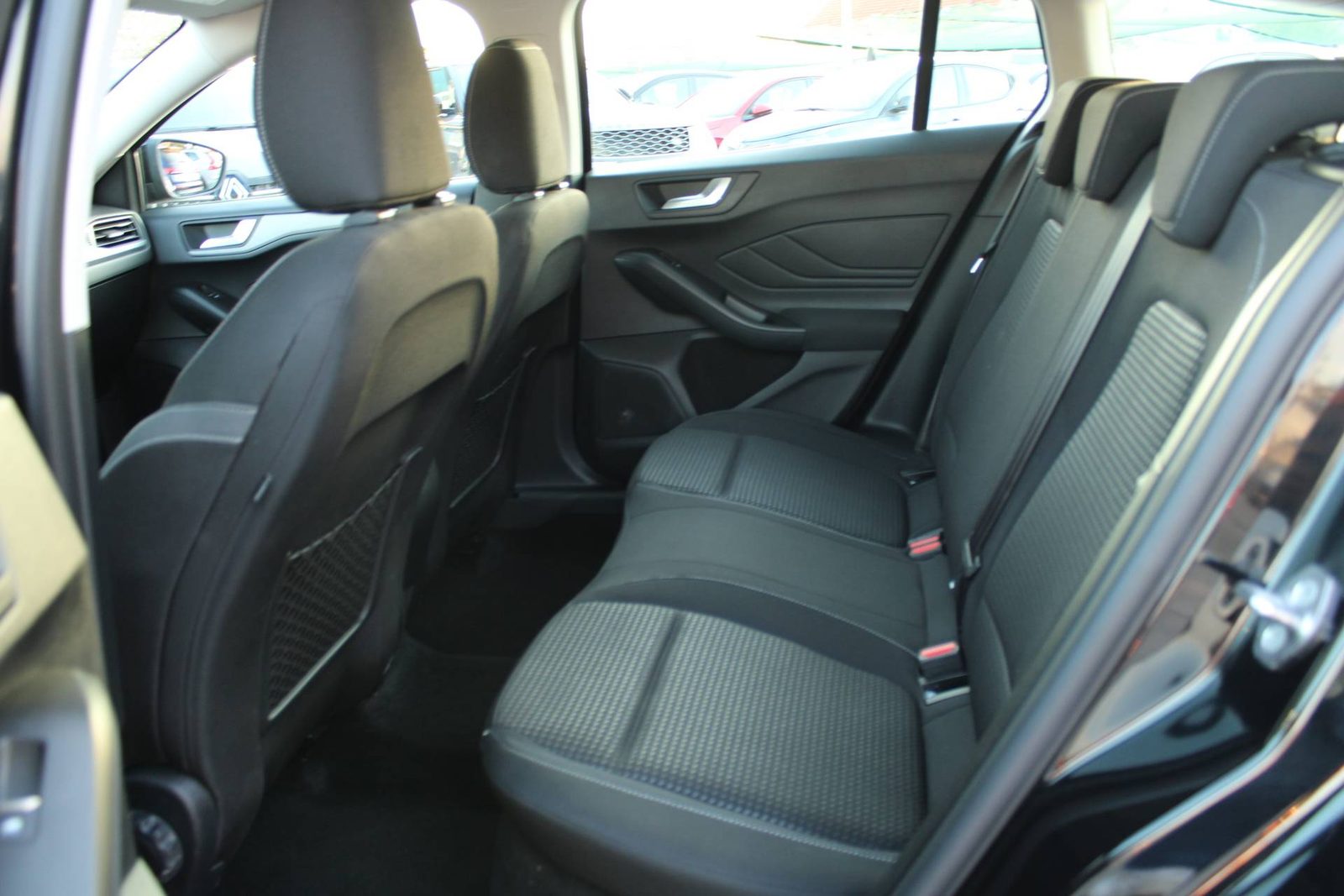 2023 Ford Focus karavan — fotografija 11