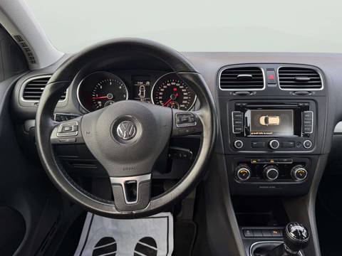2010 Volkswagen Golf — sličica 6