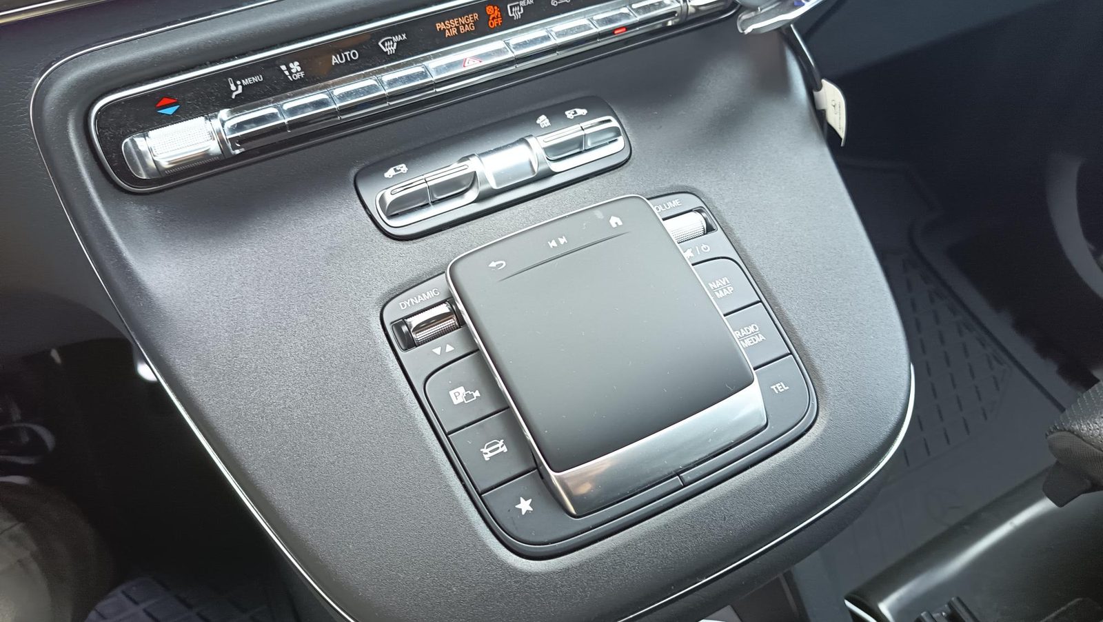 2024 Mercedes-Benz V-klasa — fotografija 21