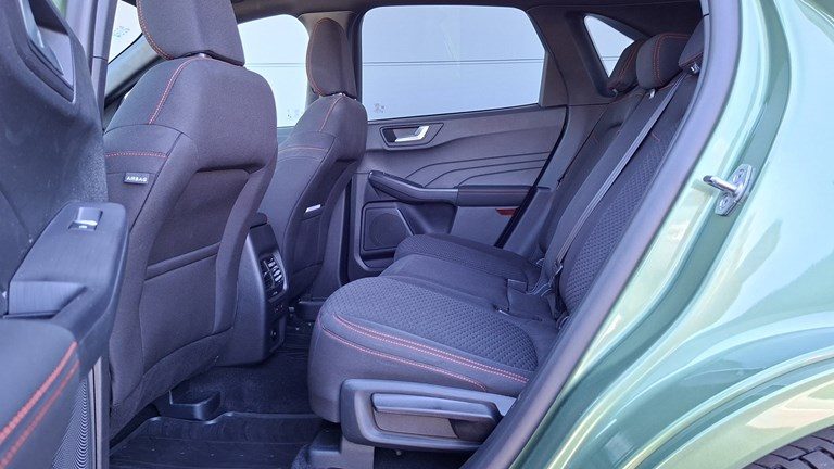 2025 Ford Kuga — fotografija 7