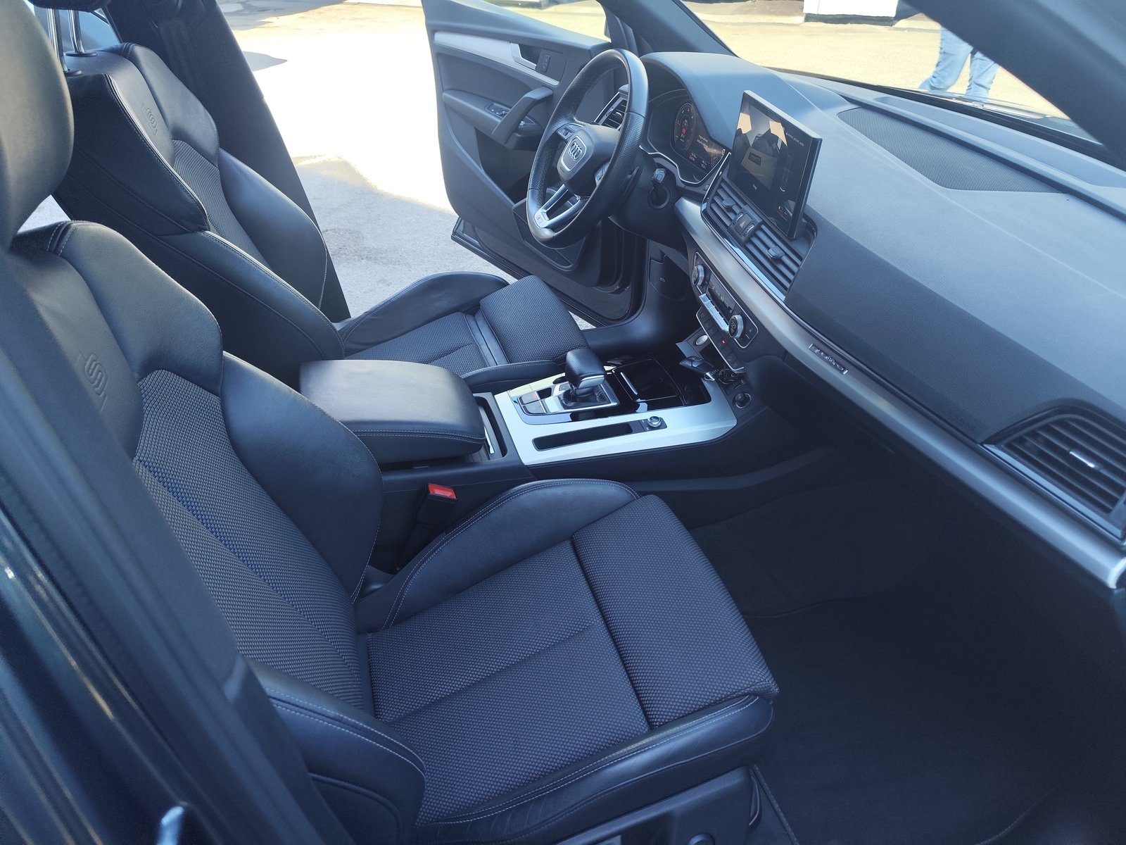 2022 Audi Q5 S line — fotografija 11
