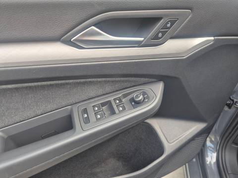 2023 Volkswagen Golf VIII — sličica 19