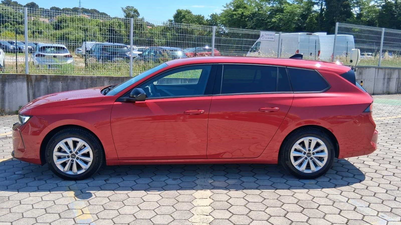 2024 Opel Astra Sports Tourer — fotografija 7