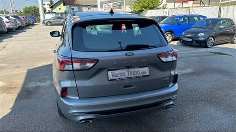 2023 Ford Kuga — sličica 7
