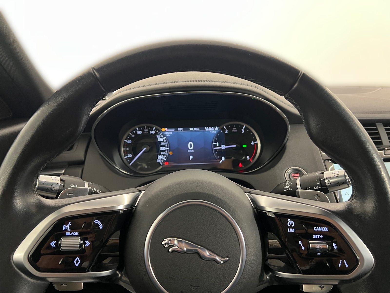 2022 Jaguar E-Pace — fotografija 16