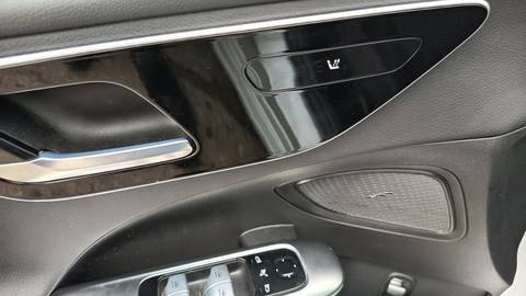 2025 Mercedes-Benz C-klasa — sličica 8