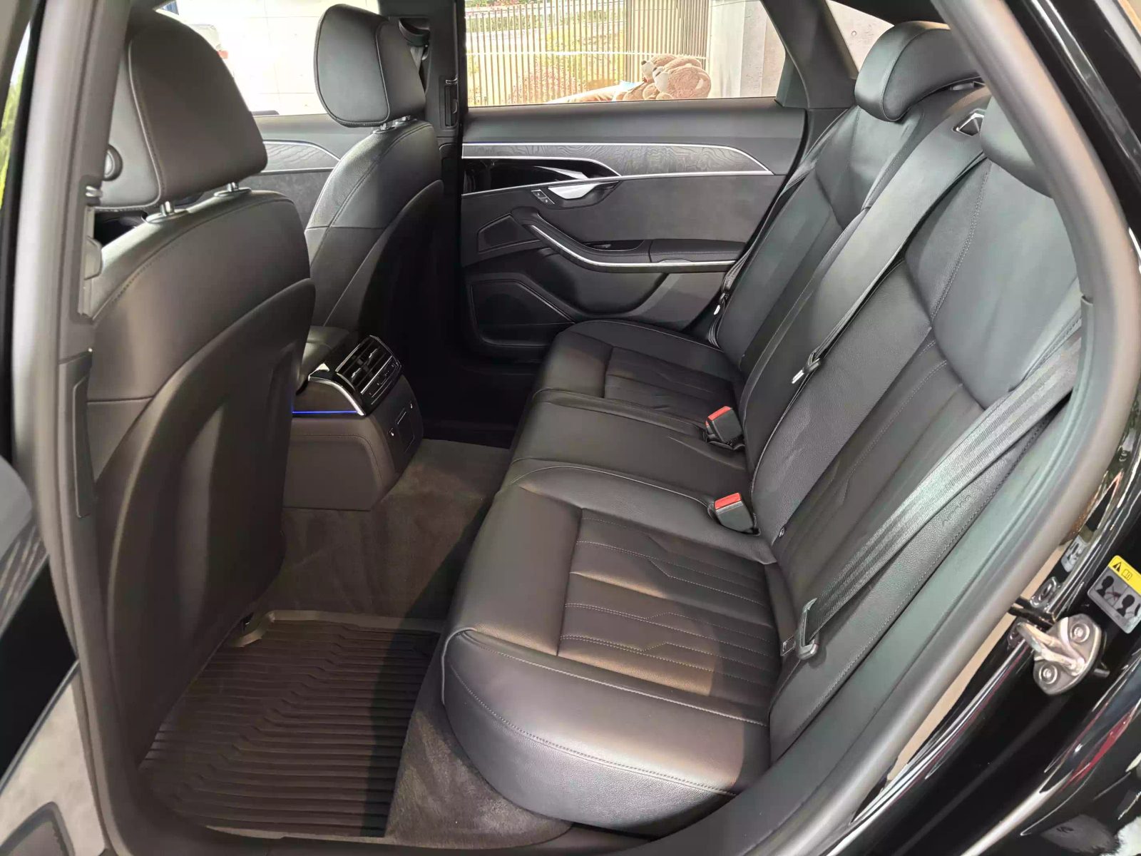 2022 Audi A8 — fotografija 21