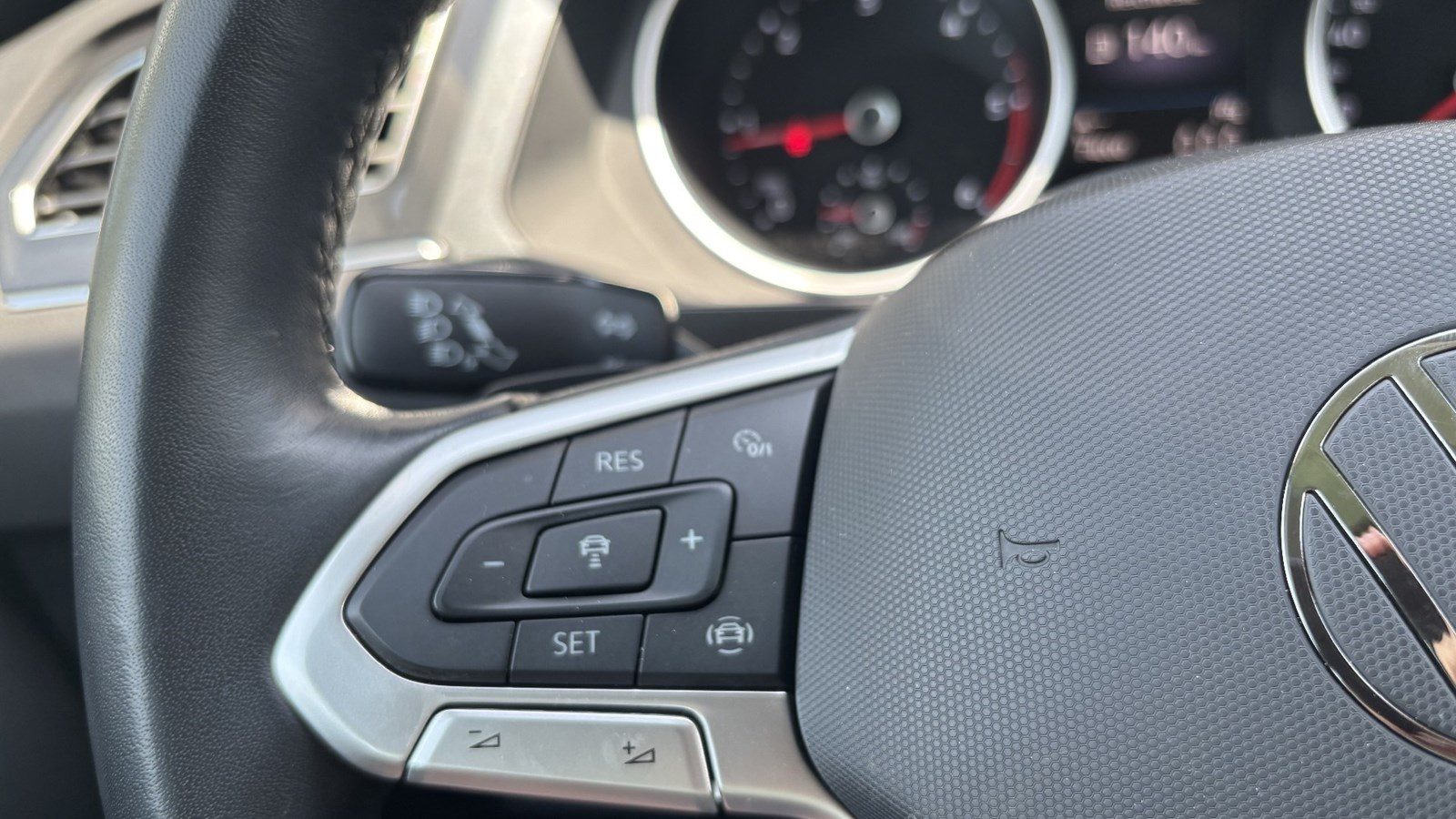 2023 Volkswagen Tiguan — fotografija 11