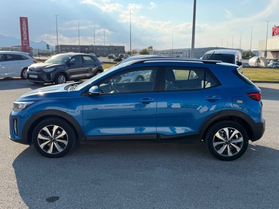 2022 Kia Stonic — fotografija 9