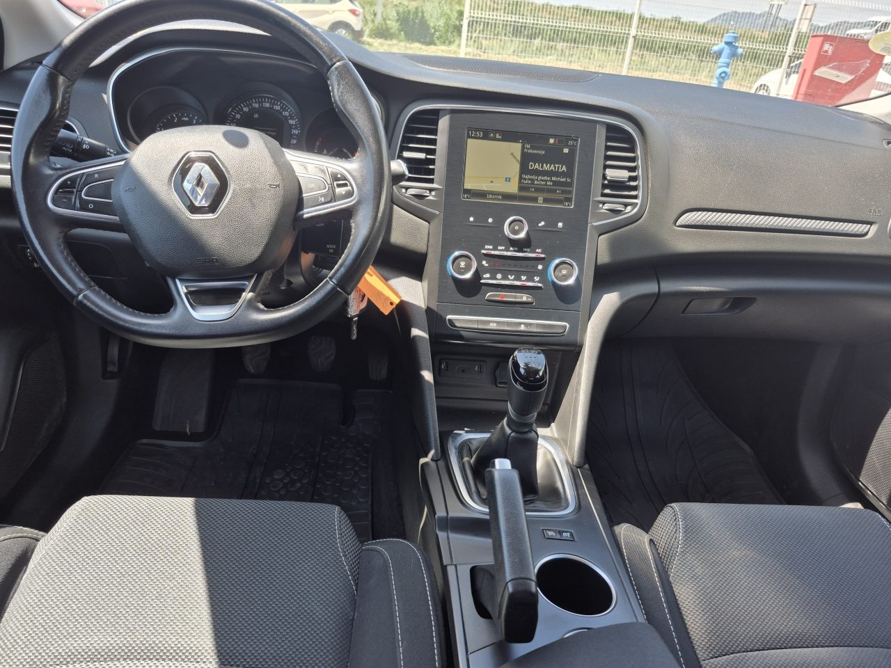 2020 Renault Megane — fotografija 5