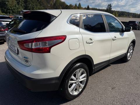 2015 Nissan Qashqai — sličica 2