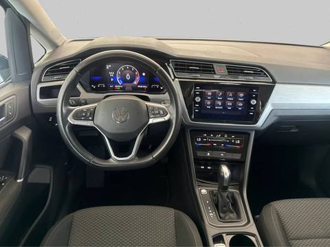 2024 Volkswagen Touran — sličica 10