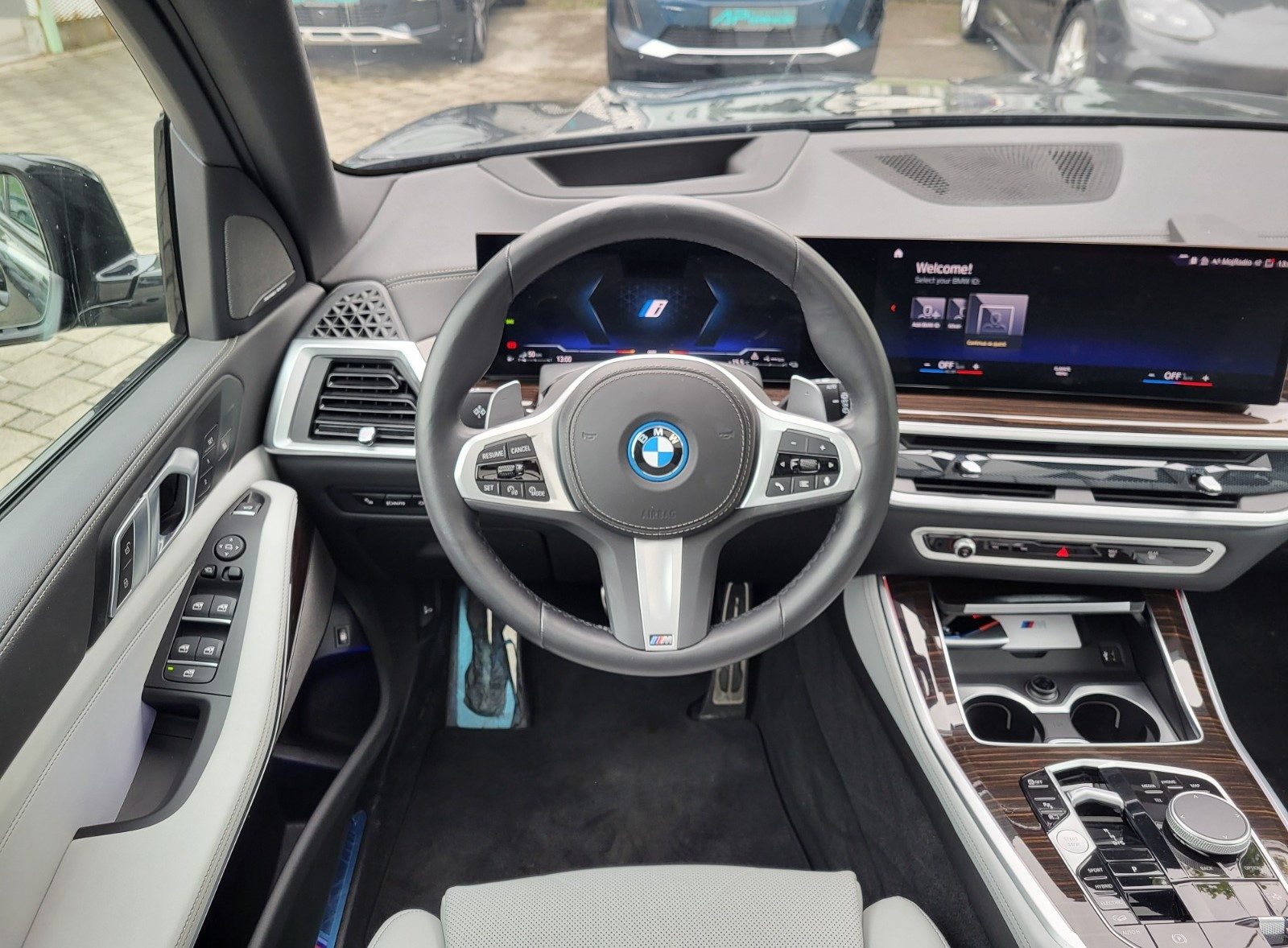 2023 BMW X5 M Sport Pro — fotografija 14