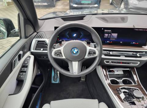 2023 BMW X5 M Sport Pro — sličica 14