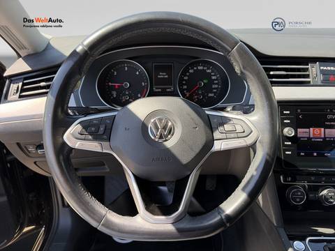 2020 Volkswagen Passat — sličica 14