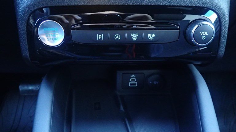 2024 Ford Kuga — fotografija 14