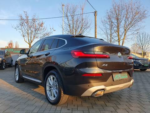 2022 BMW X4 — sličica 4