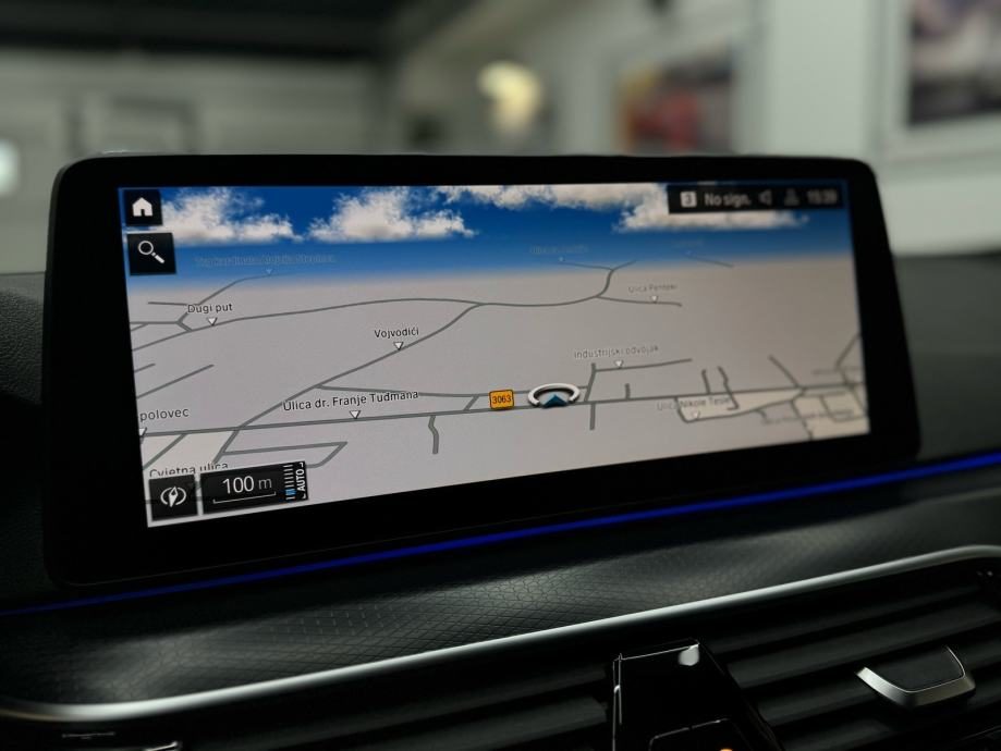 2021 BMW Serija 5 — fotografija 13