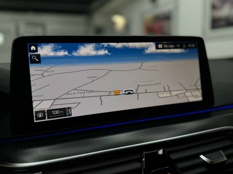 2021 BMW Serija 5 — sličica 13