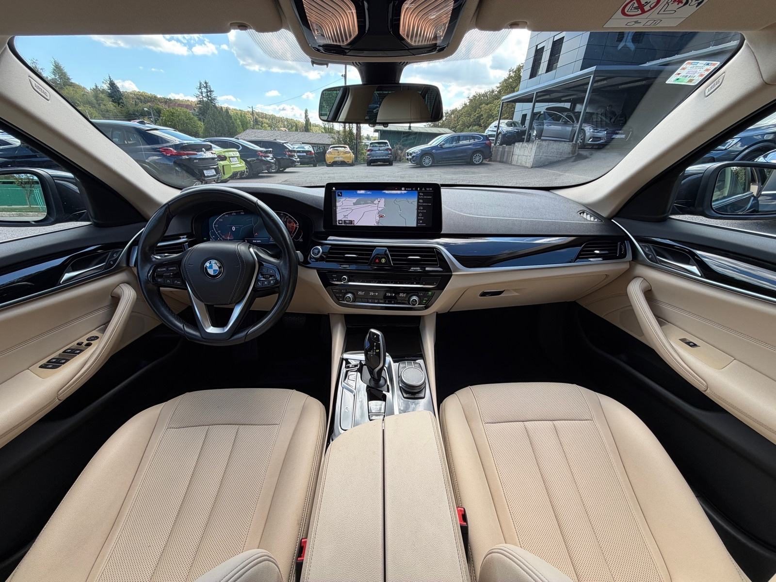 2021 BMW Serija 5 — fotografija 8