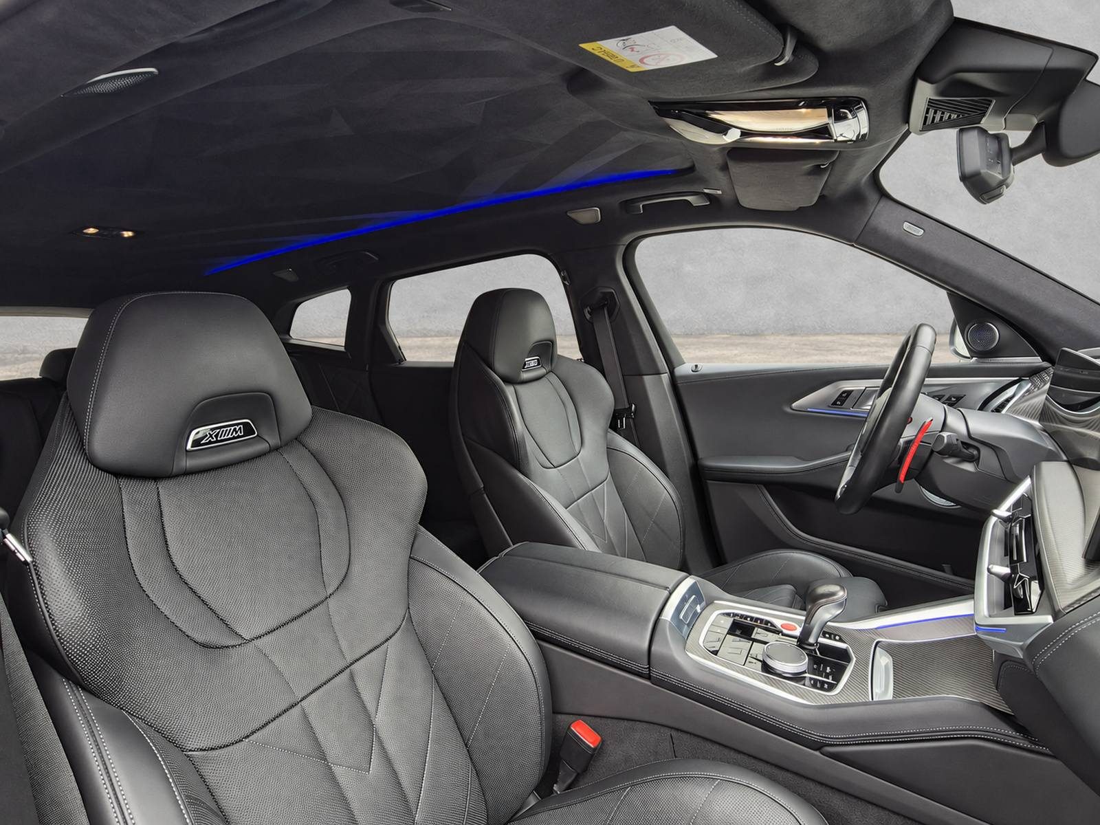 2023 BMW X7 — fotografija 18